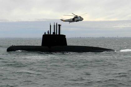 El Presidente se reúne con los parientes, que le habían reclamado una audiencia, junto a funcionarios nacionales