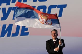 Serbia renuncia para postularse a primer ministro en elecciones anticipadas