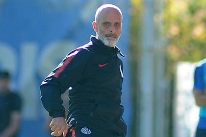 El presidente Tinelli confirmó que Monarriz seguirá en 2020 al frente de San Lorenzo, pero los ciclos que derivan de un interinato casi nunca terminan bien
