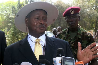 El presidente ugandés dispuso la implementación del nuevo impuesto
