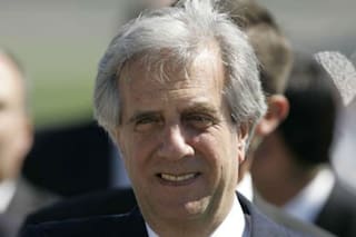 Uruguay: Tabaré Vázquez sufrió una "trombosis profunda" y "se está recuperando"