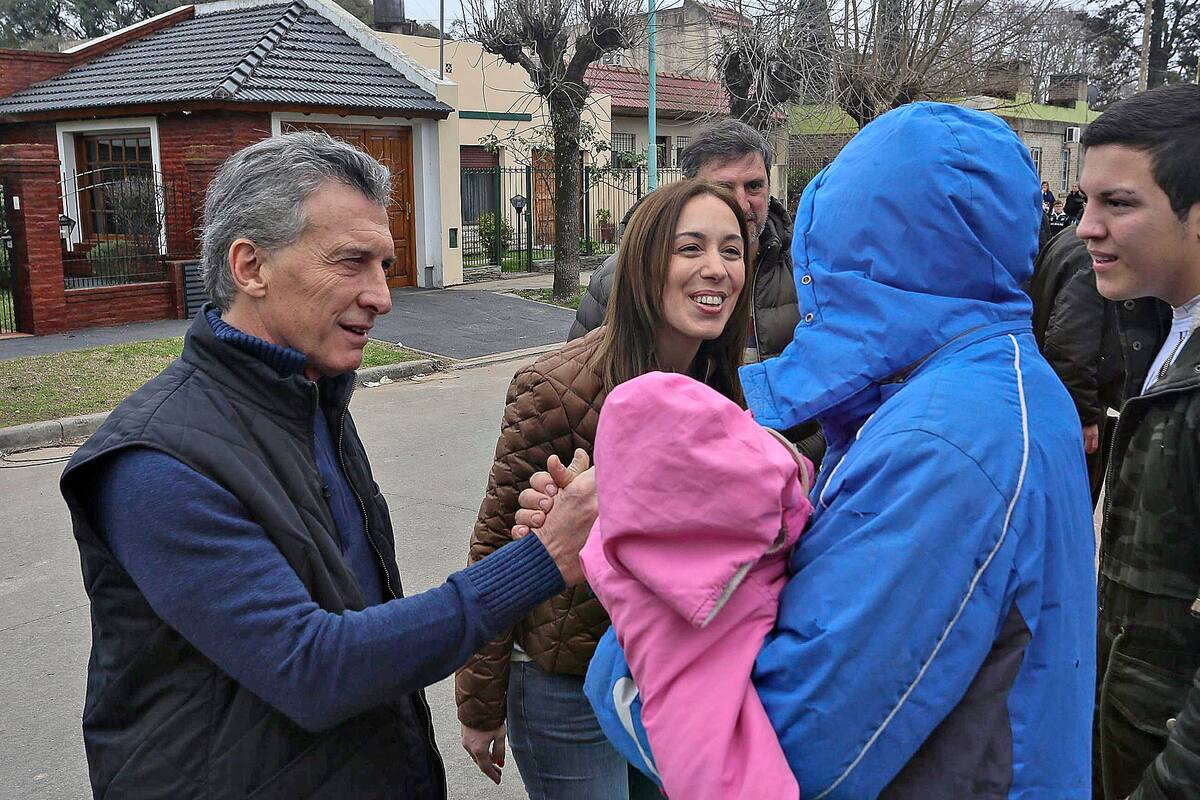 El presidente y la Gobernadora recorrieron juntos barrios de Luján