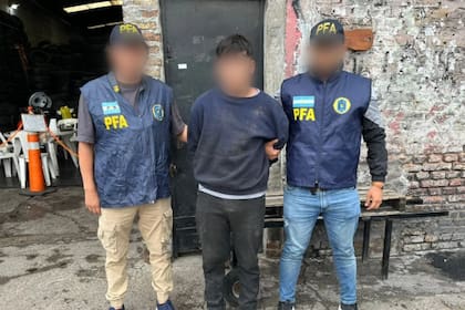 El presunto asesino tiene 20 años y fue detenido por efectivos de la Policía Federal Argentina
