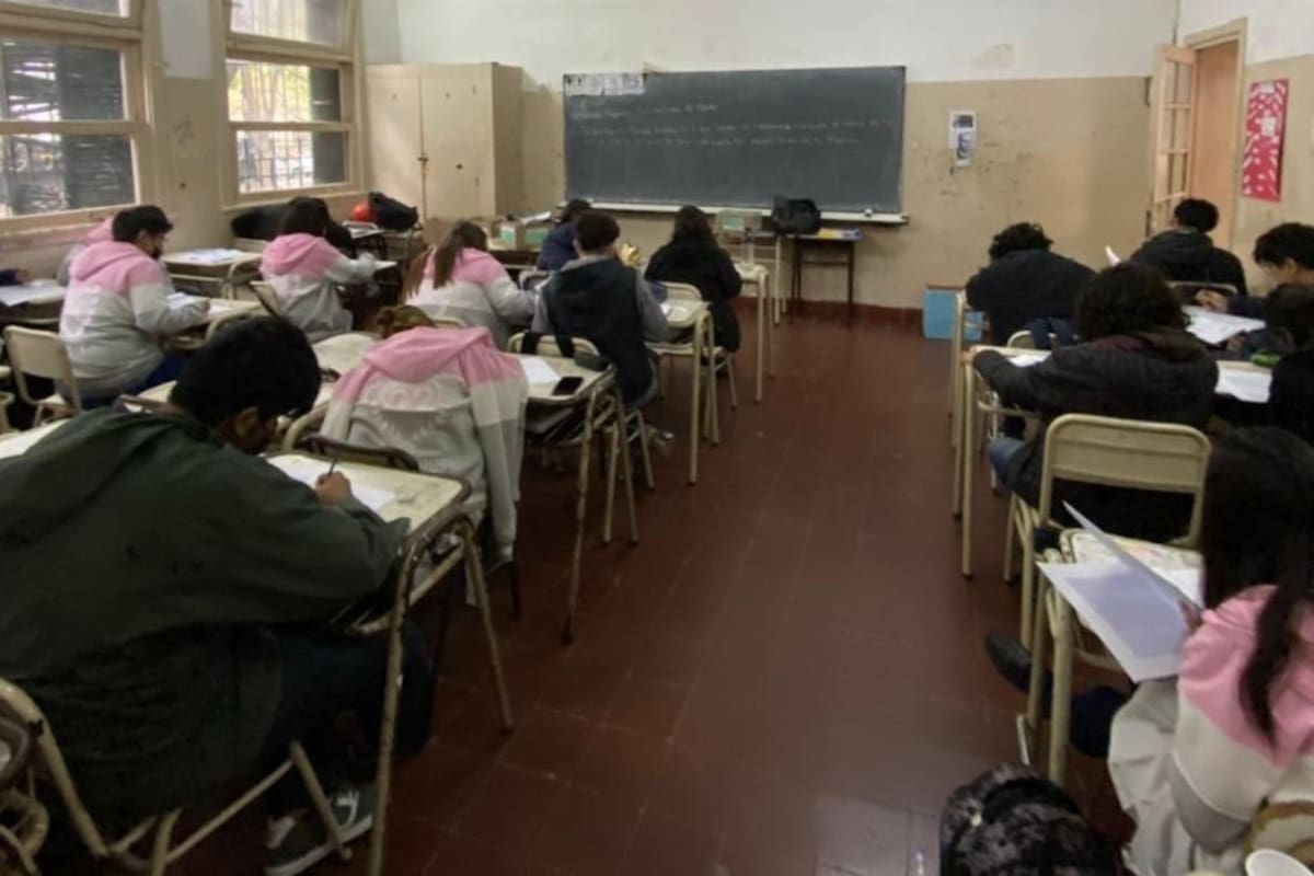 El presupuesto 2023 le dará la espalda a la educación con un recorte significativo