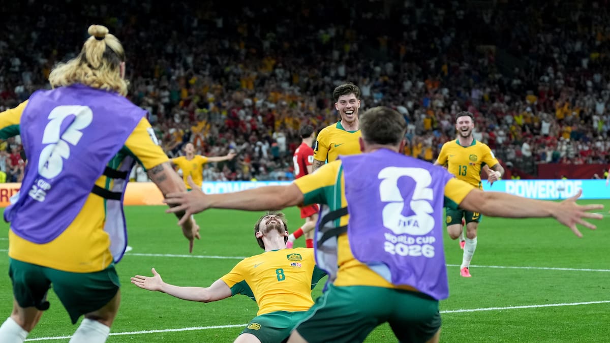 El primer batacazo es de Australia, que con dos estiletazos frustró a Turquía en la zona de EE.UU. y Paraguay