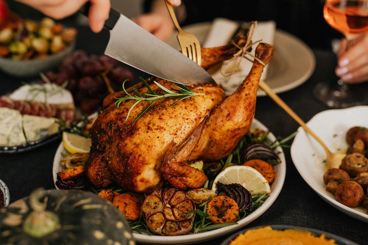 El primer “Día de Acción de Gracias”, conocido en inglés como Thanksgiving, ocurrió en el otoño de 1621