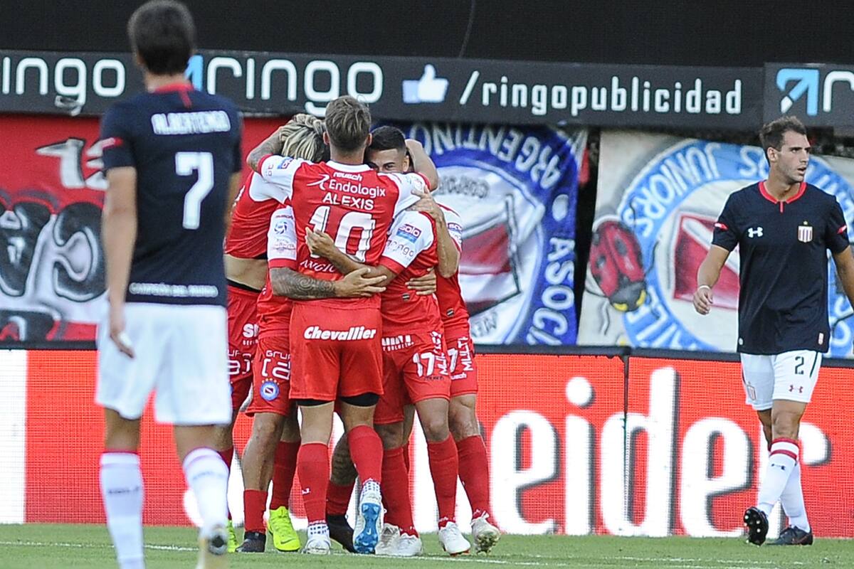 El primer festejo del año para Argentinos