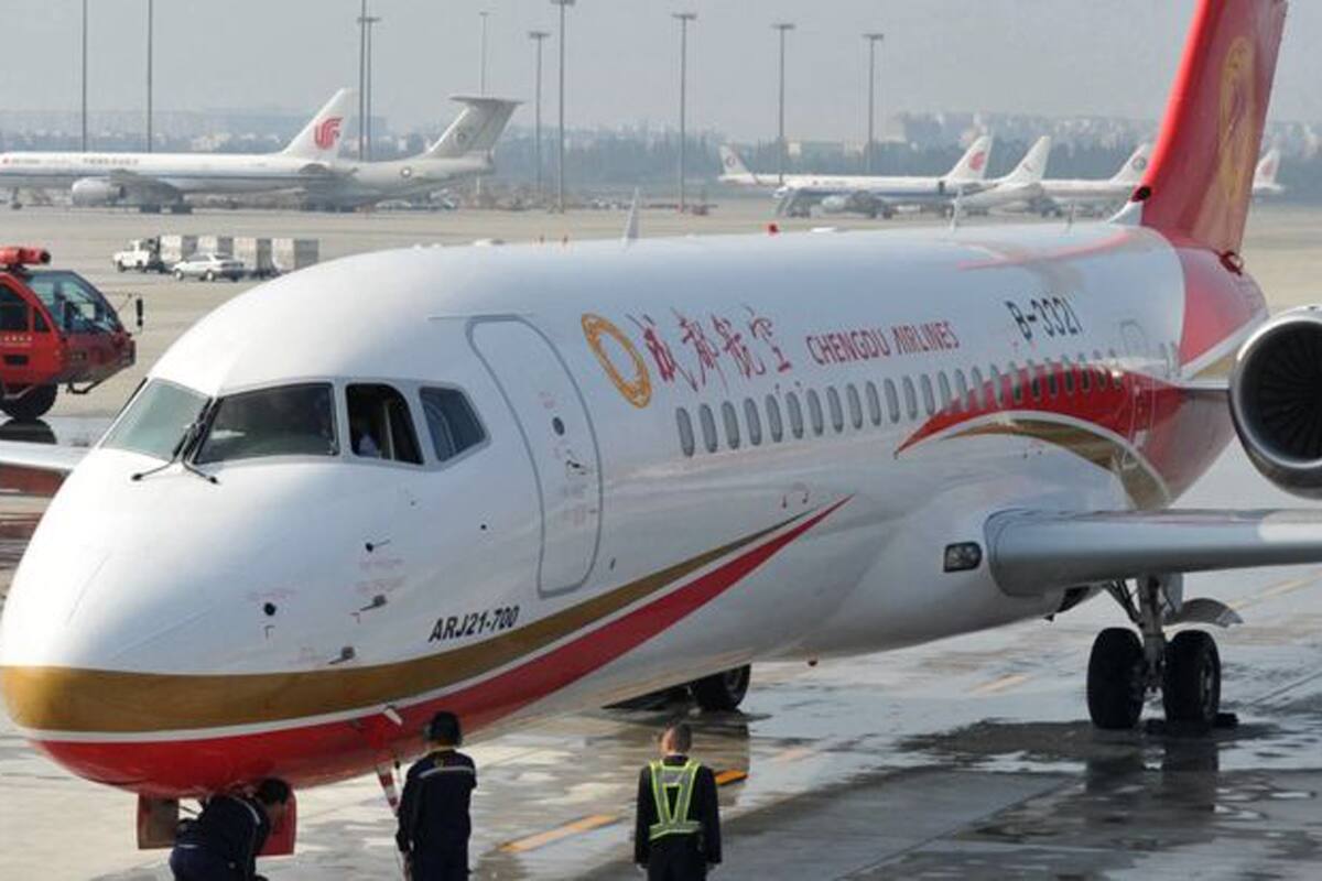 El primer gran avión de pasajeros de Comac, el C919, realiza un vuelo de prueba en Shanghai en 2017