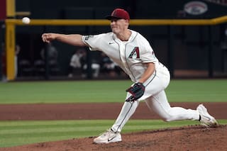 El primer jonrón de Pavin Smith en la temporada impulsa a Diamondbacks a vencer 4-3 a Angelinos