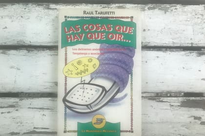 El primer libro que compilaba los llamados de Tangalanga, publicado en 1992, incluye la transcripción de la charla con un inocente y sorprendido Augusto Costhanzo,