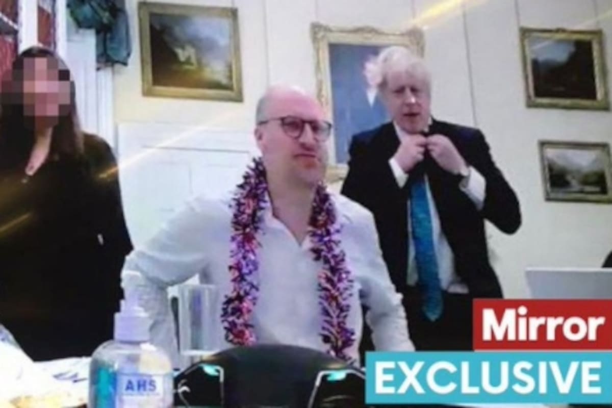 El primer ministro británico Boris Johnson cada vez más complicado por el escándalo conocido como "partygate"