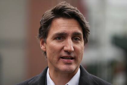 El primer ministro canadiense Justin Trudeau hace declaraciones el domingo 22 de enero de 2023, en Vancouver, Canadá. (Darryl Dyck/The Canadian Press vía AP, archivo)