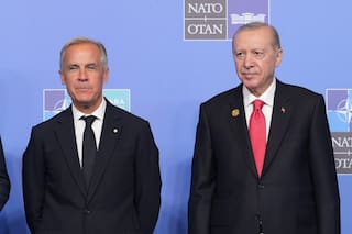 Canadá y Turquía cierran acuerdos comerciales y de defensa mientras Carney mira más allá de EEUU