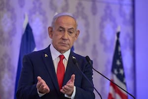 El primer ministro de Israel, Benjamin Netanyahu, habla al público en una conferencia en Jerusalén en Jerusalén, el domingo 27 de julio de 2025