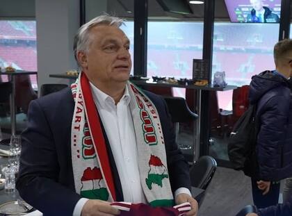 El primer ministro húngaro Viktor Orban es aficionado al fútbol y opinó que Lionel Messi "es el más grande" y que "difícilmente haya una historia cristiana más pura" que la del argentino.