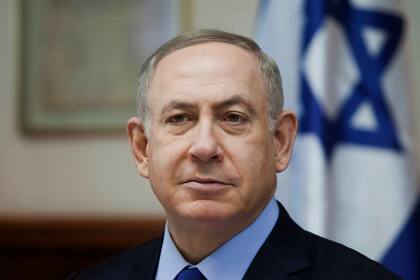 El primer ministro israelí, Benjamin Netanyahu, brindó su apoyo al jefe parlamentario opositor, que se autoproclamó presidente interino el miércoles