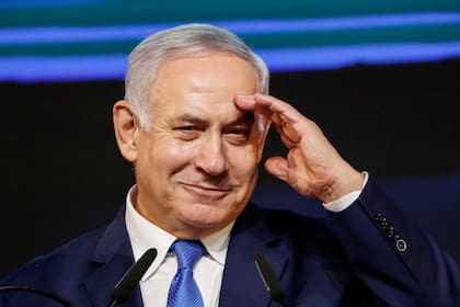 El primer ministro, que gobernó Israel durante 13 años, se encamina hacia su quinto mandato tras las elecciones de ayer