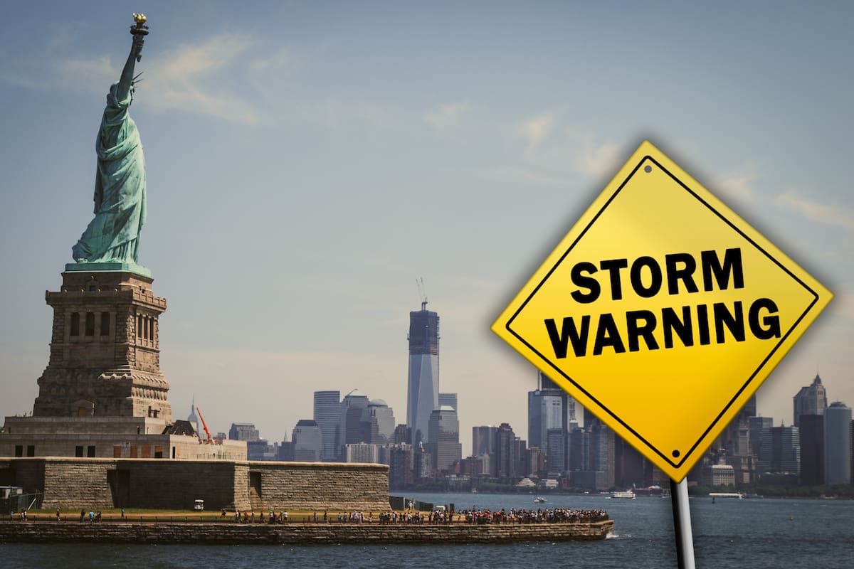 El primer nor’easter de la temporada en la costa este provocará varios días de oleaje intenso, erosión y lluvias prolongadas