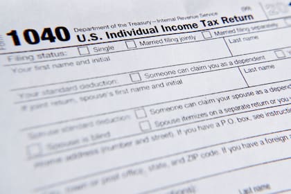 El primer paso para solicitar el Chil Tax Credit es la presentación del Formulario 1040