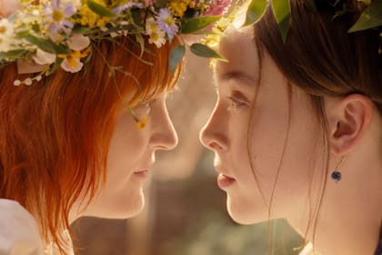 El principal dato falso sobre la serie es la relación amorosa de la protagonista con Bridget Sullivan