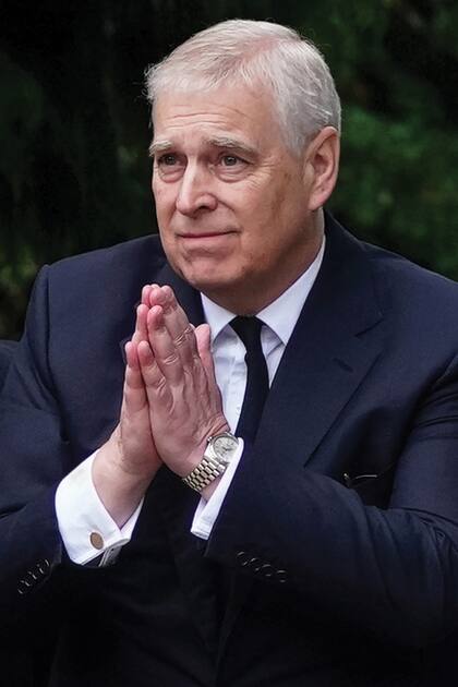 El príncipe Andrés pasó a ser llamado Andrew Mountbatten-Windsor tras ser despojado de sus atributos reales