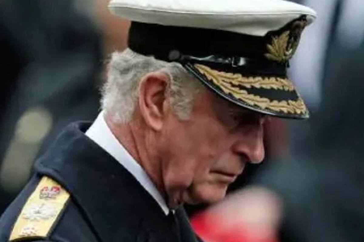 El príncipe Carlos habría especulado sobre el color de piel que tendrían los futuros hijos del príncipe Harry y Meghan Markle