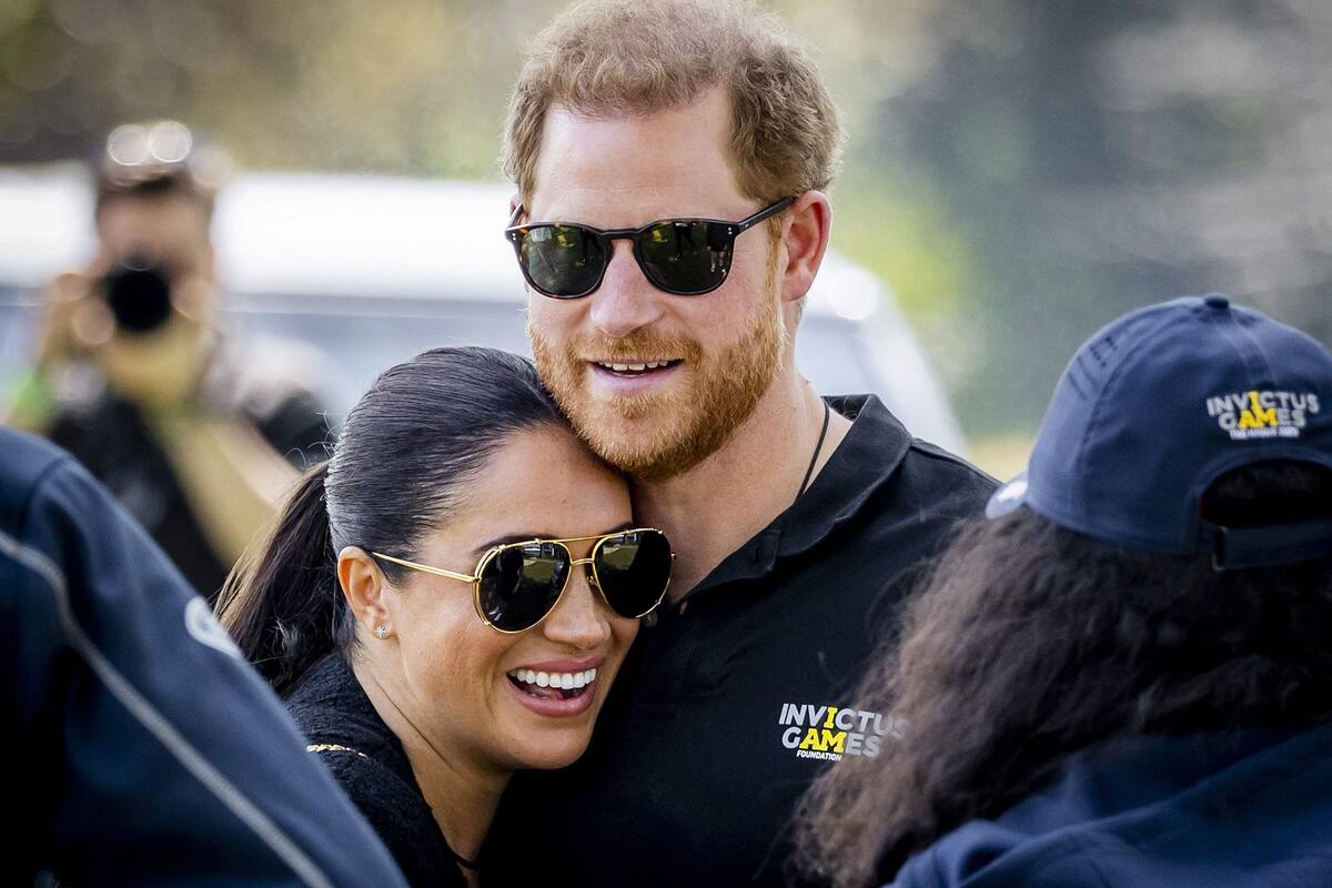 El príncipe Guillermo y su esposa Meghan durante la celebración de los Juegos Invictus en La Haya en la mañana del sábado