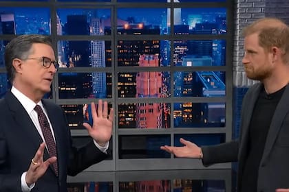 El príncipe Harry ataca a Donald Trump en el 'Late Show' con Stephen Colbert