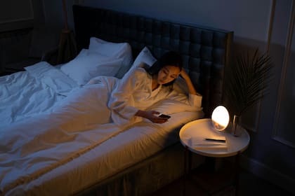 El problema del uso excesivo de pantallas a la hora de dormir es recurrente (Archivo)