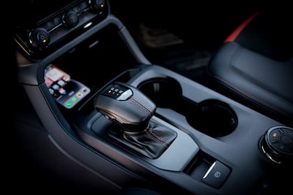 El problema surge cuando el peso del auto recae únicamente sobre la caja de cambios