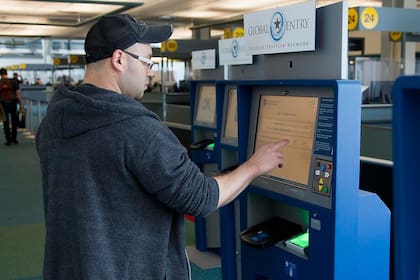 El procesamiento de Global Entry se encuentra disponible en 60 aeropuertos de Estados Unidos