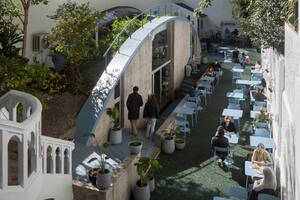 EL proceso creativo detrás de Clorindo, el nuevo bar brutalista en el corazón de Recoleta