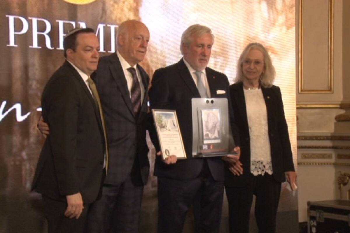 El procurador general bonaerense, Julio Conte-Grand, al recibir el Premio Ben-Gurión 2025
