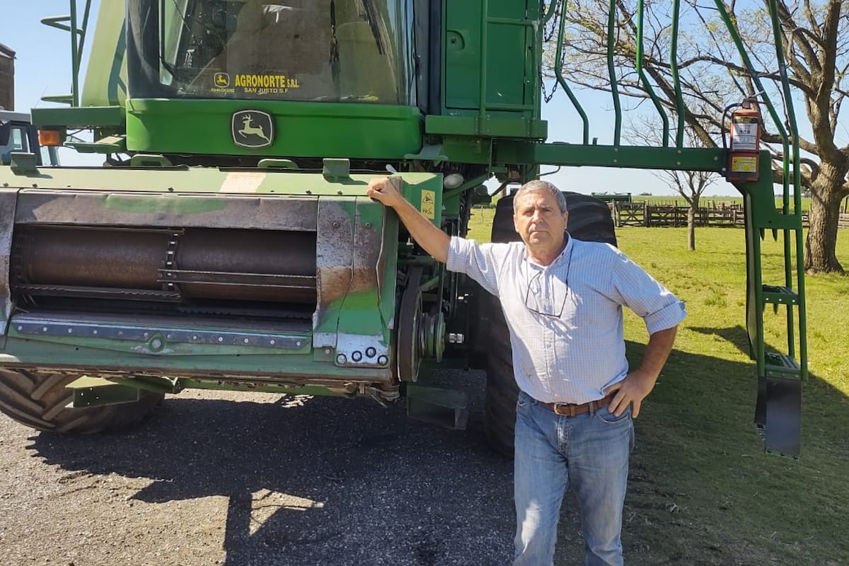 El productor Carlos Strólogo, de la zona de Armstrong