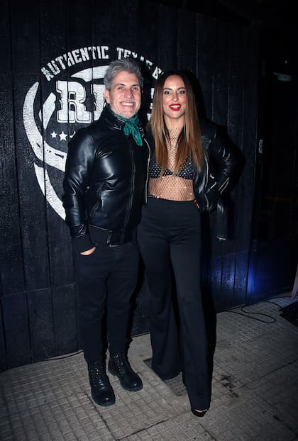 El productor Chato Prada y su esposa, la ex "angelita" Lourdes Sánchez