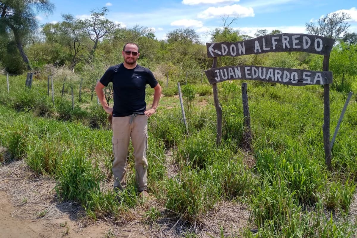 El productor ganadero Pablo Riva en su establecimiento en Salta