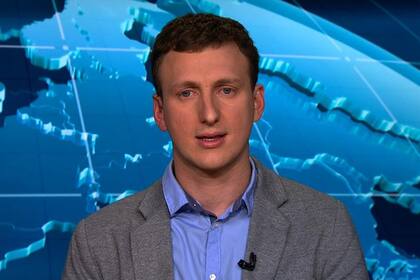 El profesor de psicología Aleksandr Kogan se desprendió de la polémica