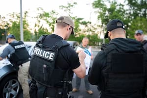 Las agencias locales tienen hasta el 25 de agosto para anular su colaboración antimigrante