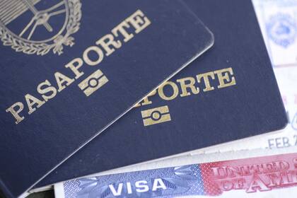 El Programa de Exención de Visado permite a ciudadanos de ciertos países viajar a Estados Unidos por motivos de turismo o negocios.
