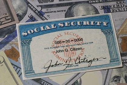 El programa de Seguridad de Ingreso Suplementario otorga asistencia económica a personas mayores de 65 años, adultos y niños con discapacidad, o ciudadanos con recursos limitados