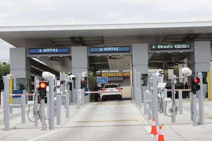 El programa SENTRI de la CBP permite a los participantes atravesar con mayor facilidad la frontera con Estados Unidos