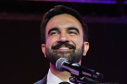 El progresista percibe un salario anual de US$142 mil como legislador estatal, el más alto de EE.UU. en ese cargo