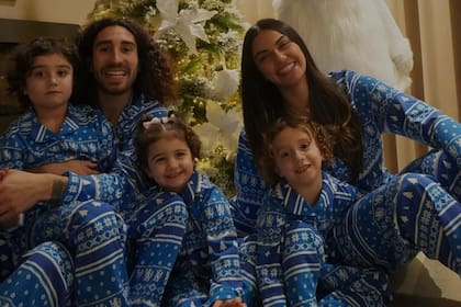 El propio Cucurella se encargó de explicar que intentan que Mateo participe pero el pequeño ni siquiera habla