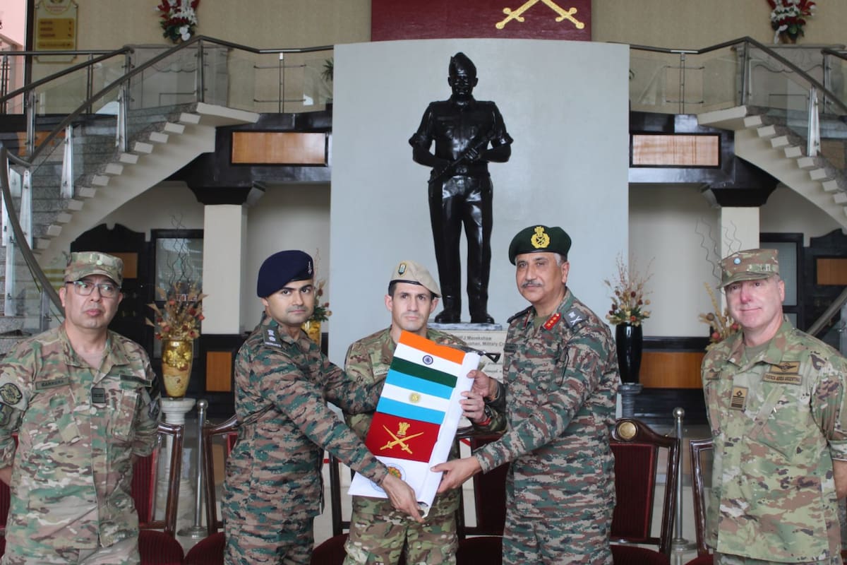 El propósito de la misión es fortalecer la relación bilateral entre los ejércitos de la Argentina y la India mediante el adiestramiento operacional conjunto en alta montaña