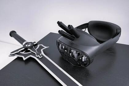 El prototipo de los anteojos de realidad virtual mortales que creó Palmer Luckey en honor a Sword Arts Online