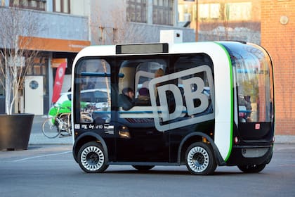 El prototipo de minibús autónomo en las calles de Berlín
