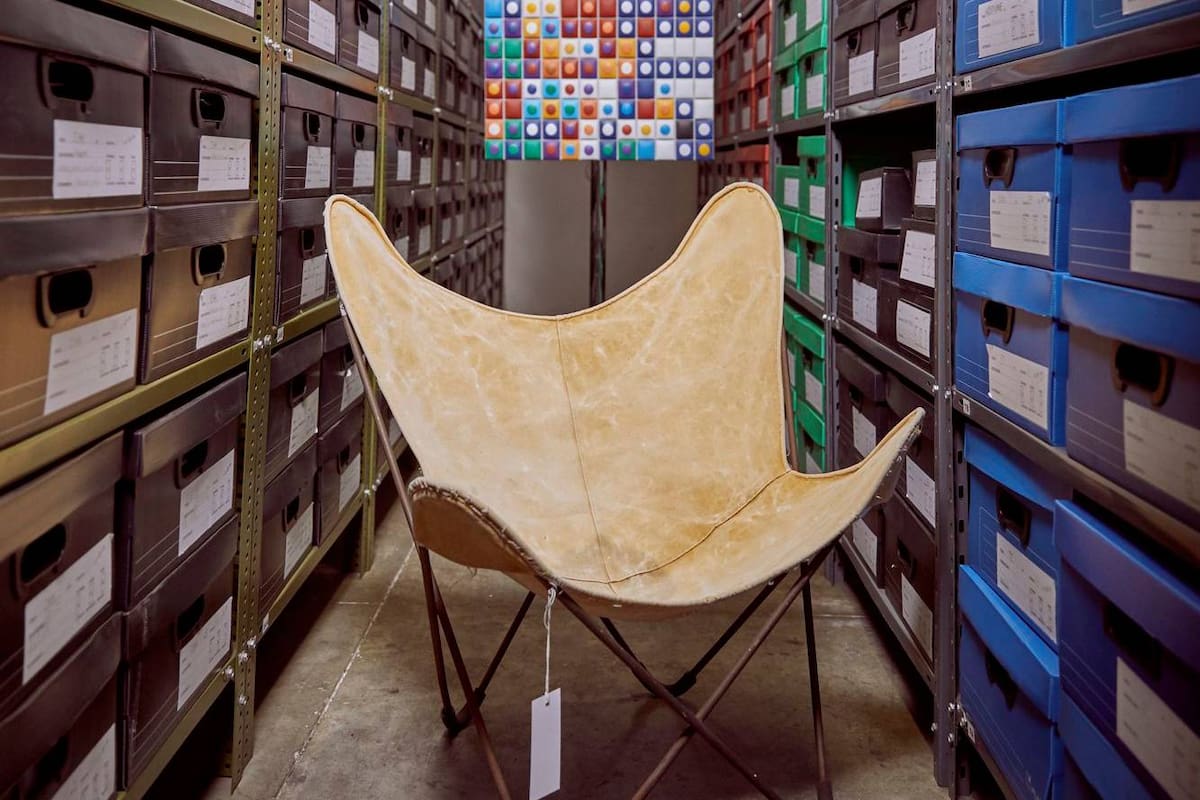 El prototipo en lona de la célebre silla BKF, que llegó de Barcelona