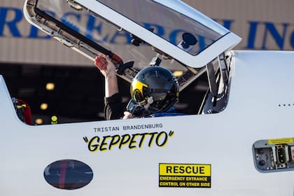 El prototipo XB-1 de Boom logró superar tres veces la barrera del sonido en un vuelo de prueba, abriendo el camino para los vuelos comerciale supersónicos