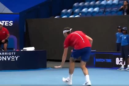 El provocador gesto de Taylor Fritz a Sebastián Báez en la United Cup, en Australia; el argentino, finalmente, celebró en tres sets