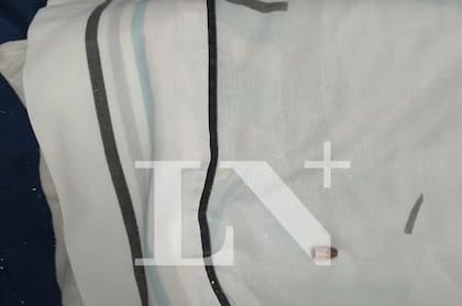 El proyectil que encontró Alejandro en su almohada
